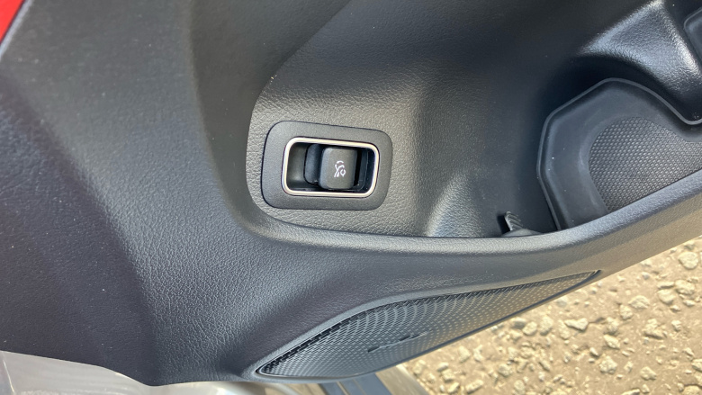 Mercedes-Benz CLA 220 AMG Line Premium Plus 4Matic 4dr Tip Auto Petrol Saloon